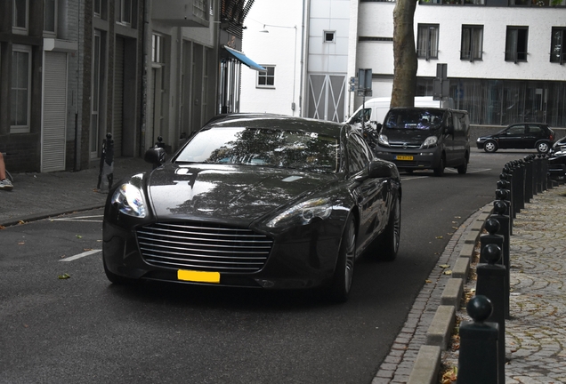 Aston Martin Rapide S