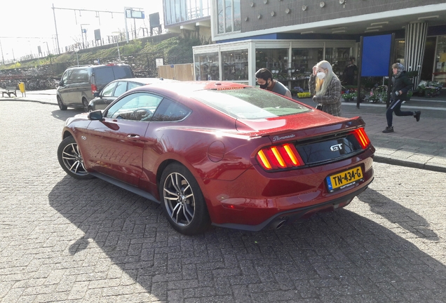 Ford Mustang GT 2015