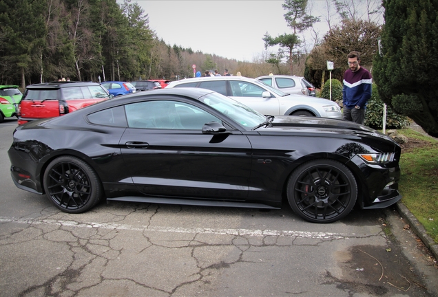 Ford Mustang GT 2015