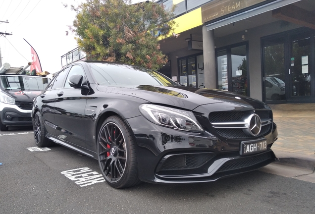 Mercedes-AMG C 63 S W205