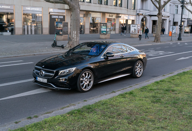 Mercedes-Benz S 63 AMG Coupé C217