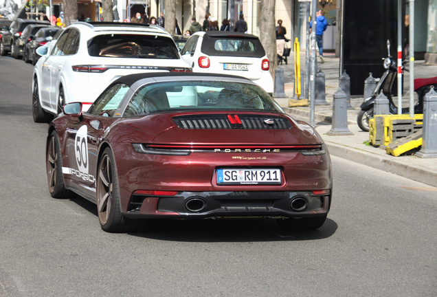 Porsche 992 Targa 4S Heritage Design Edition