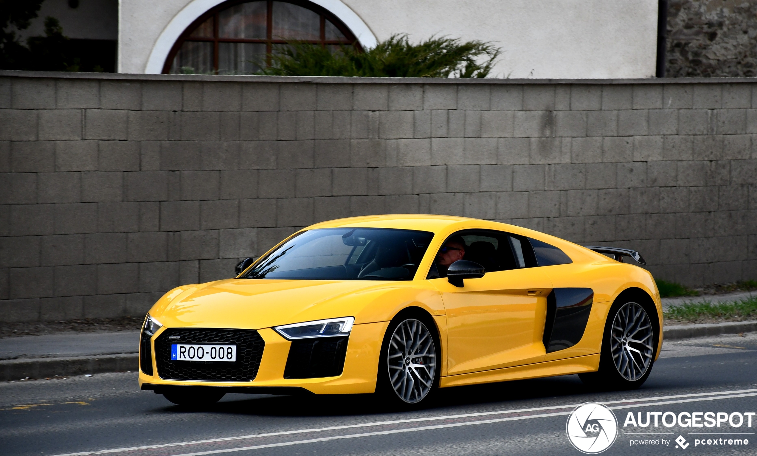 Audi R8 V10 Plus 2015