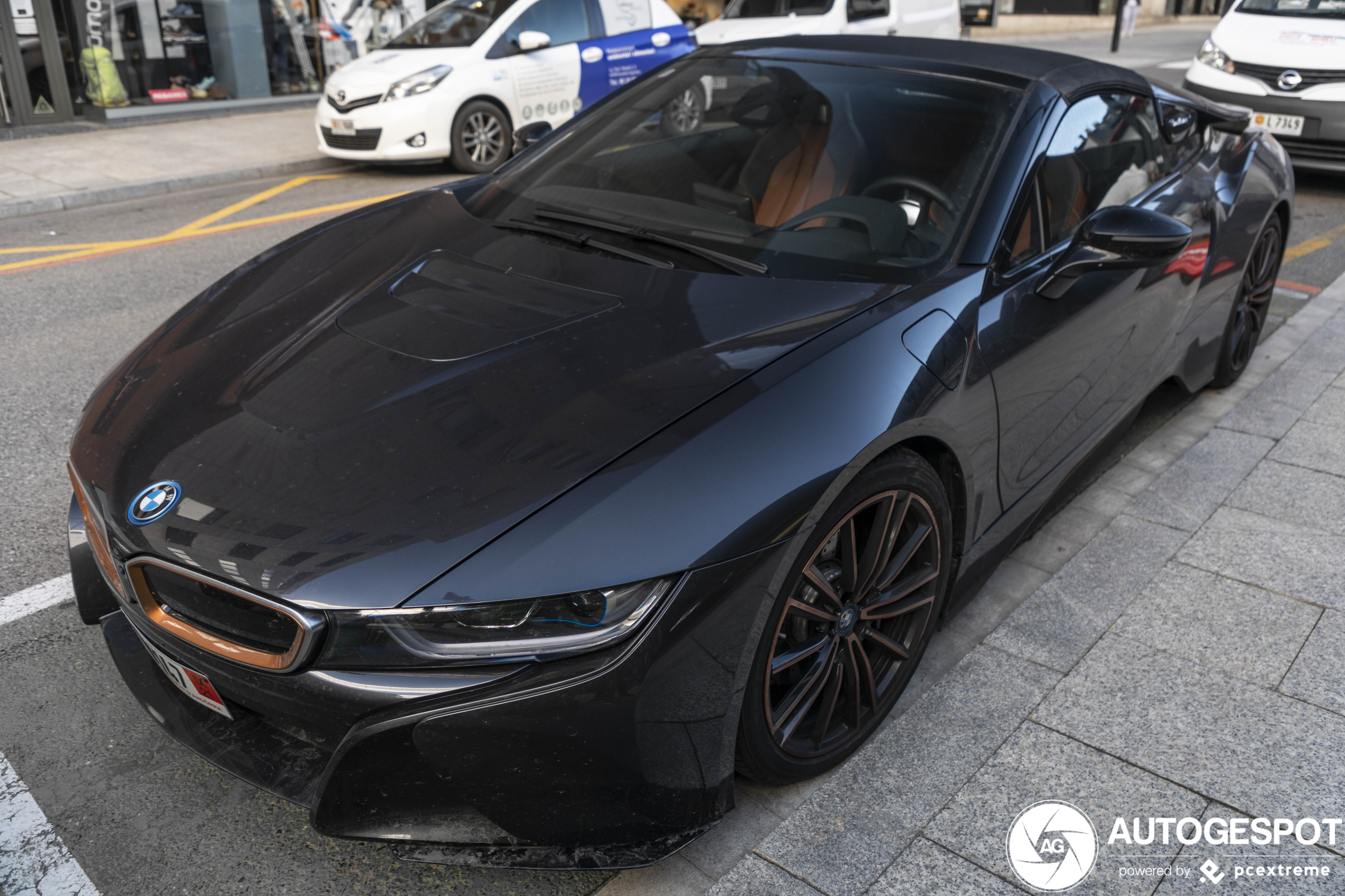 BMW i8 Roadster Ultimate Sophisto Edition