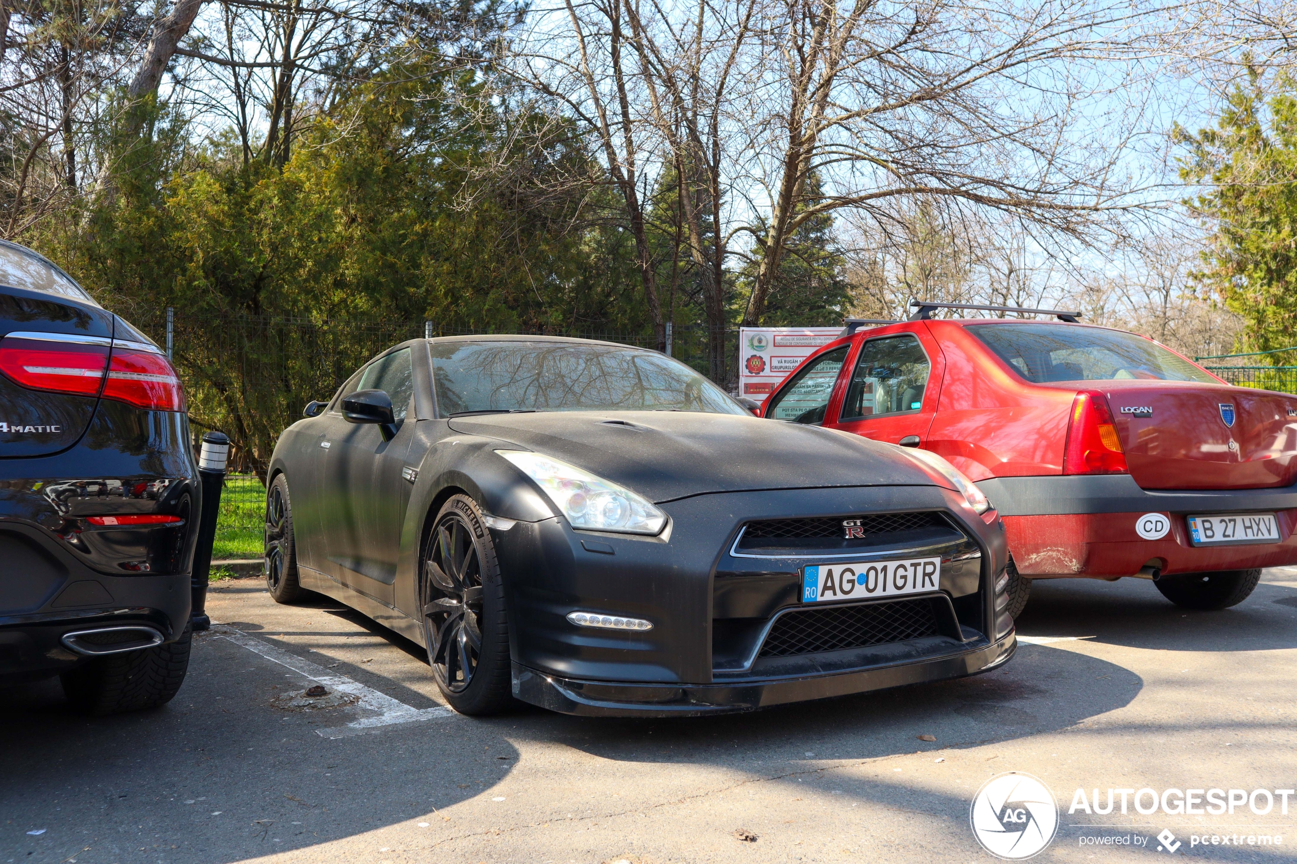 Nissan GT-R 2011