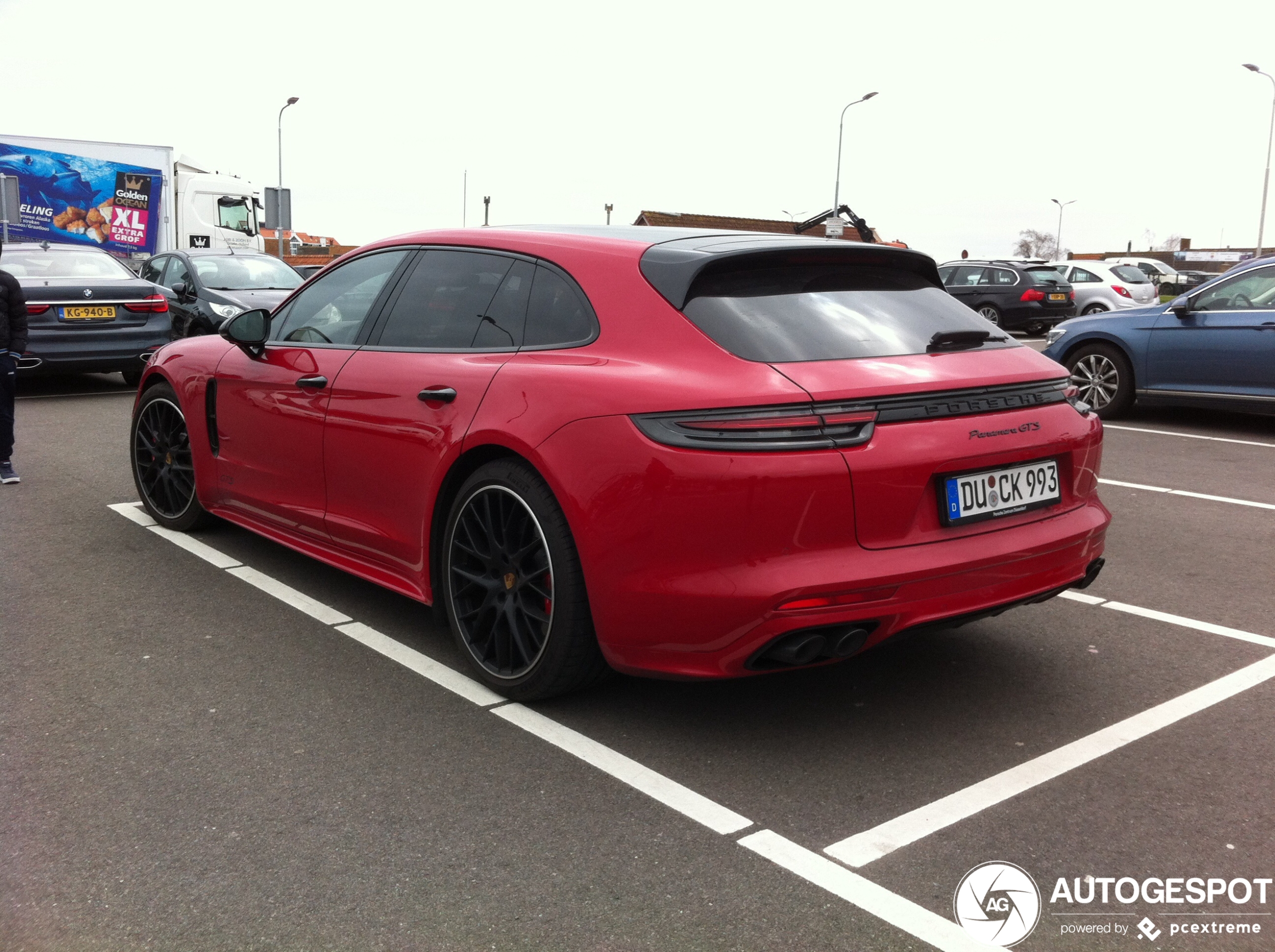 Porsche 971 Panamera GTS Sport Turismo