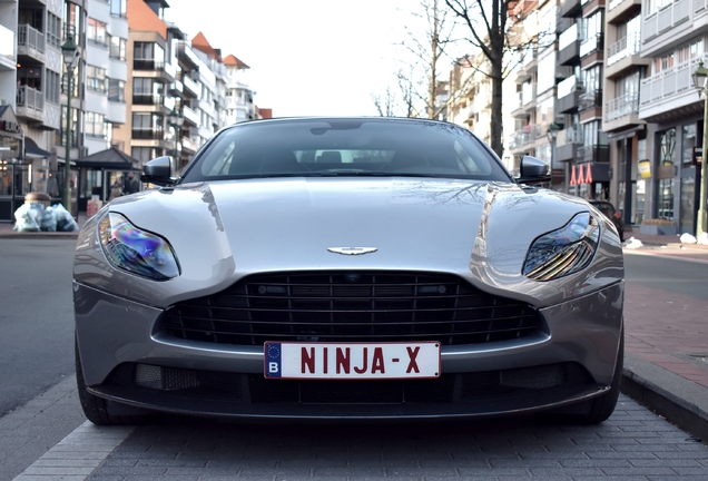 Aston Martin DB11 V8 Volante