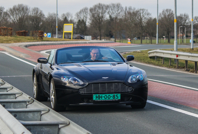 Aston Martin V8 Vantage Roadster