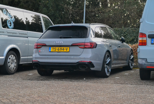 Audi RS4 Avant B9