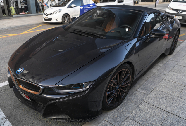 BMW i8 Roadster Ultimate Sophisto Edition