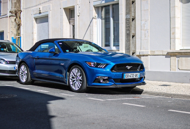 Ford Mustang GT Convertible 2015