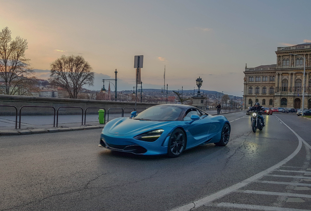 McLaren 720S Spider