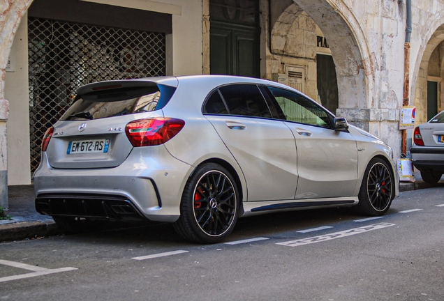 Mercedes-AMG A 45 W176 2015