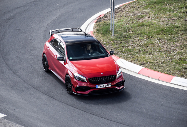 Mercedes-AMG A 45 W176 2015