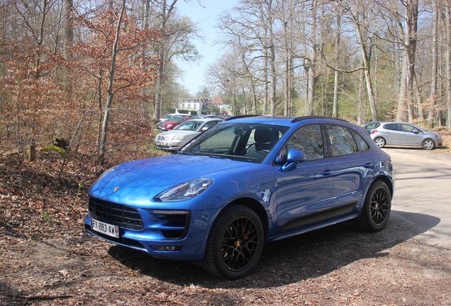 Porsche 95B Macan GTS