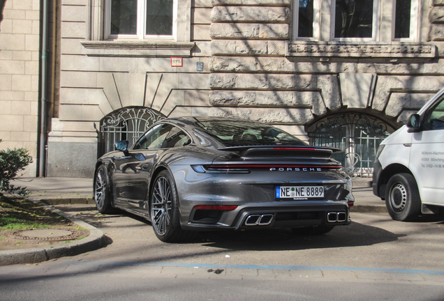 Porsche 992 Turbo