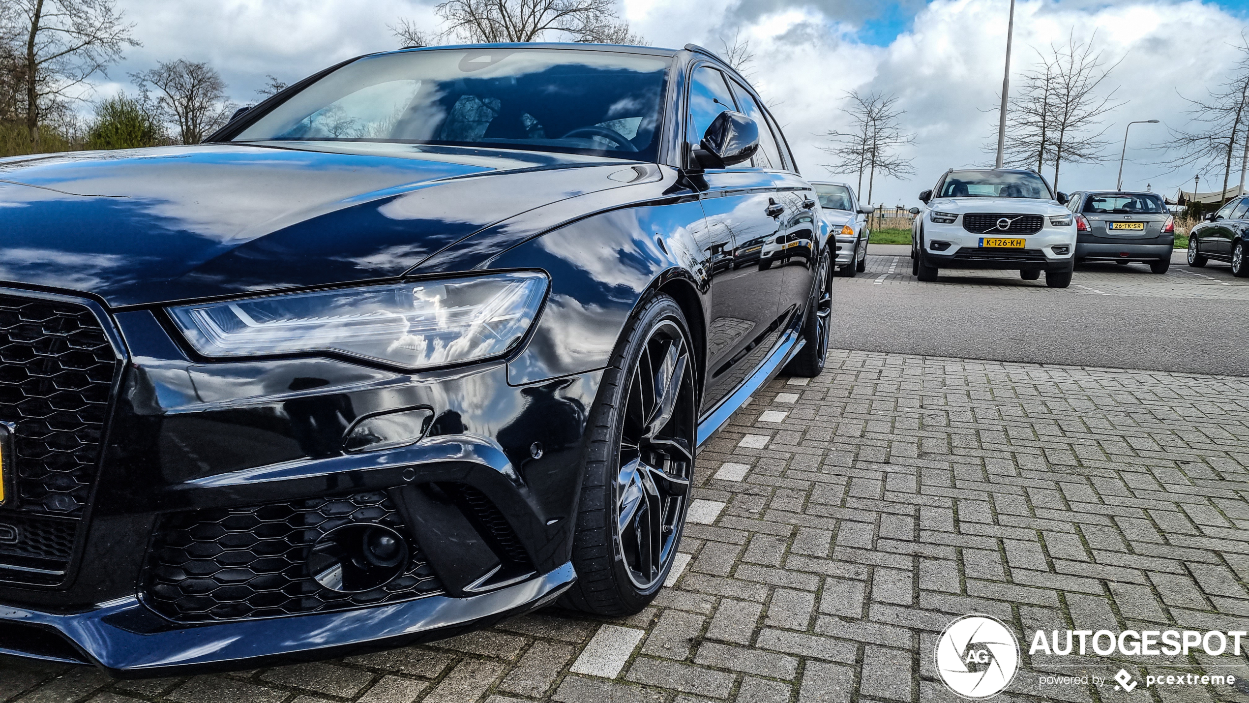 Audi RS6 Avant C7 2015