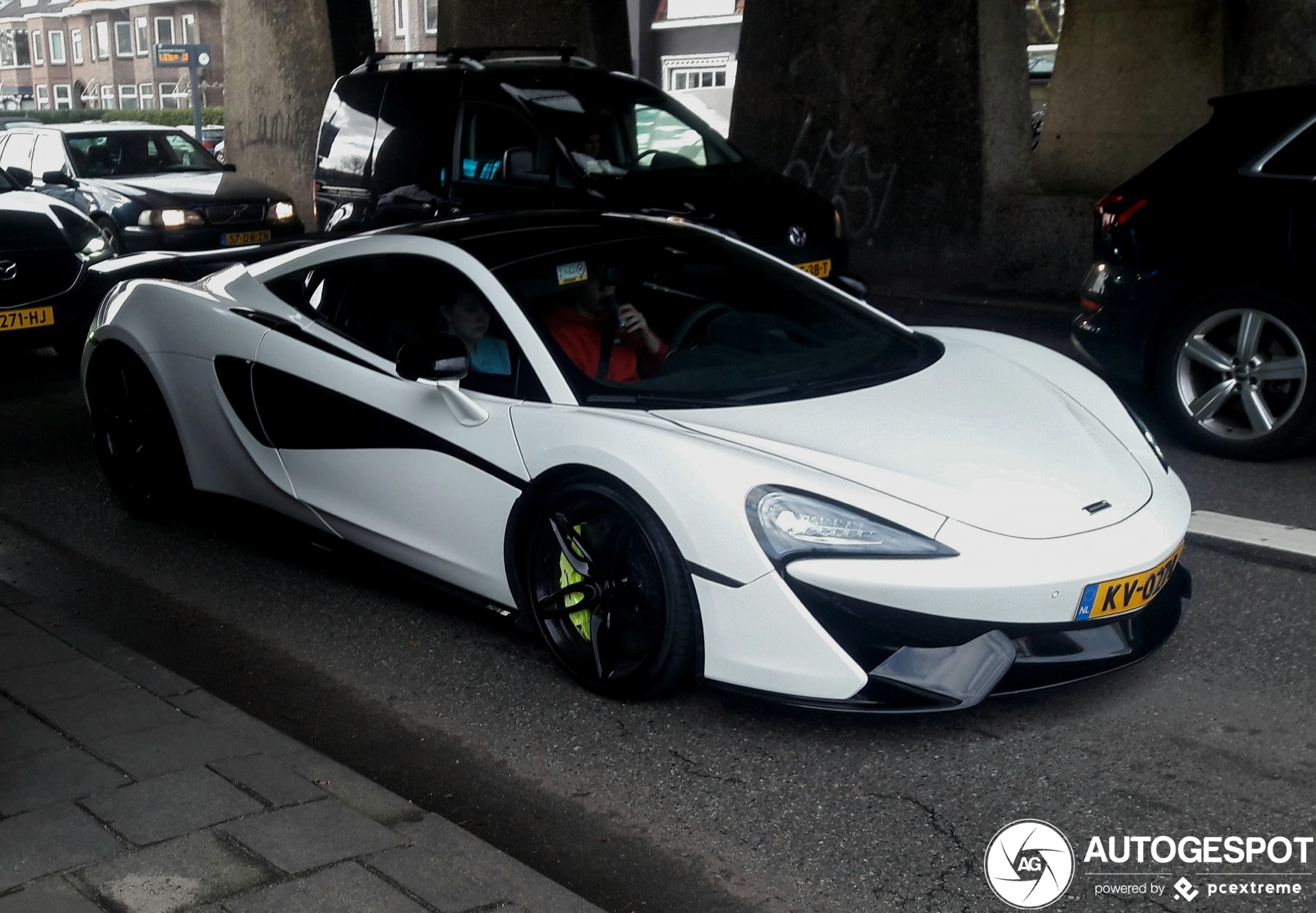 McLaren 570S