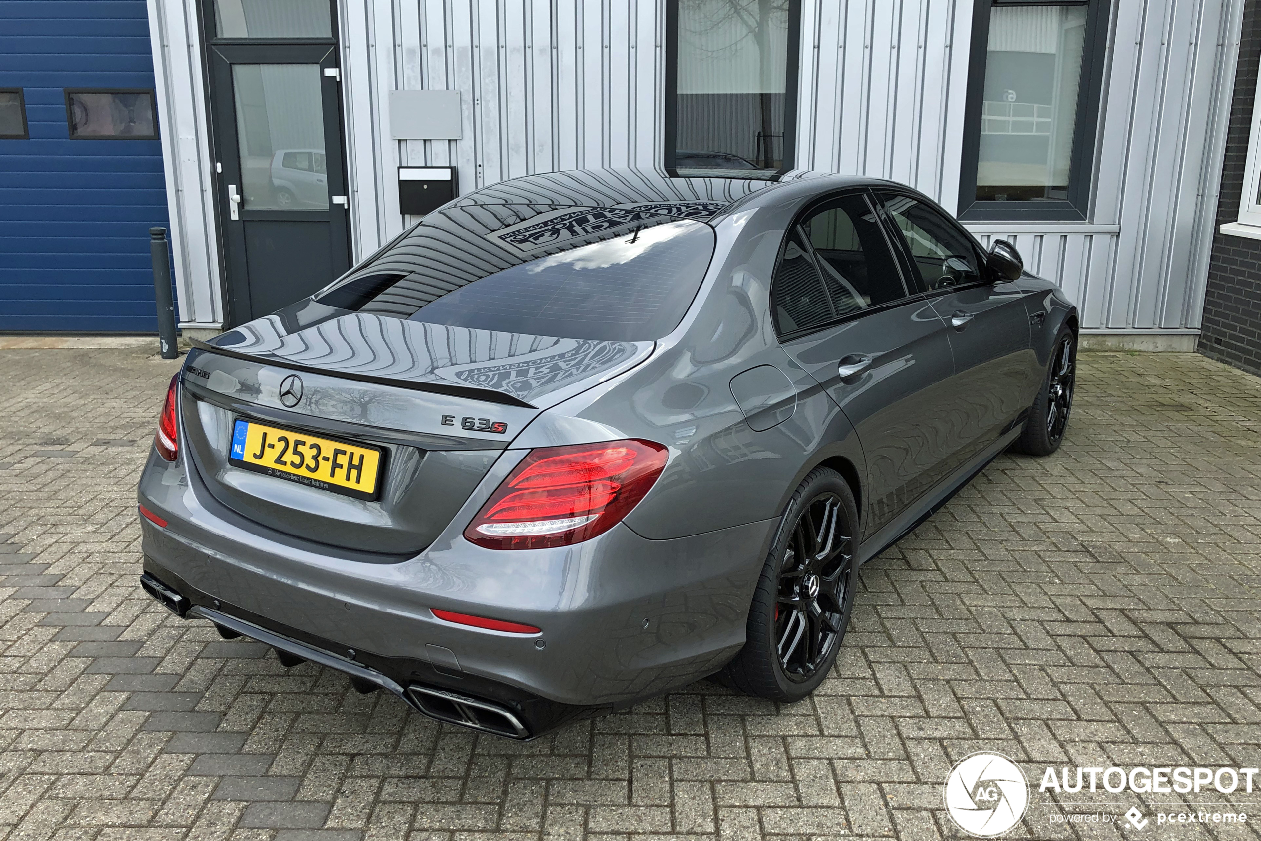 Mercedes-AMG E 63 S W213