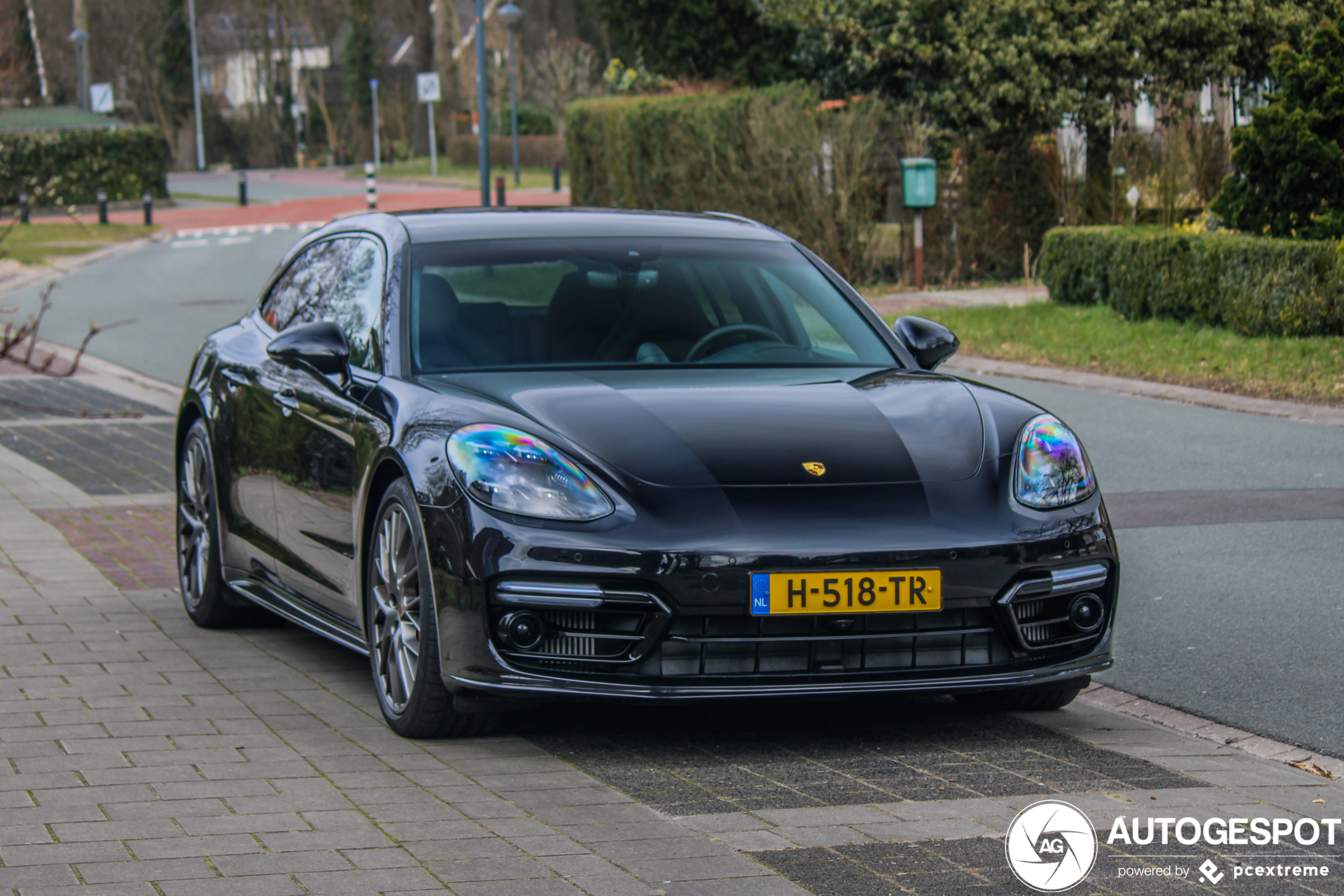 Porsche 971 Panamera GTS Sport Turismo