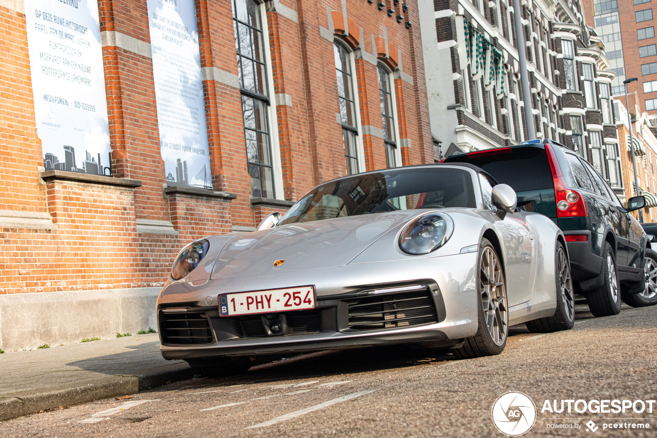 Porsche 992 Carrera 4S Cabriolet