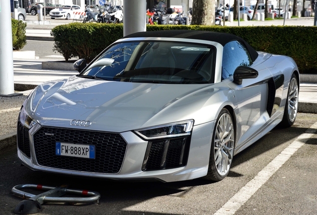 Audi R8 V10 Spyder 2016