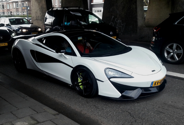 McLaren 570S