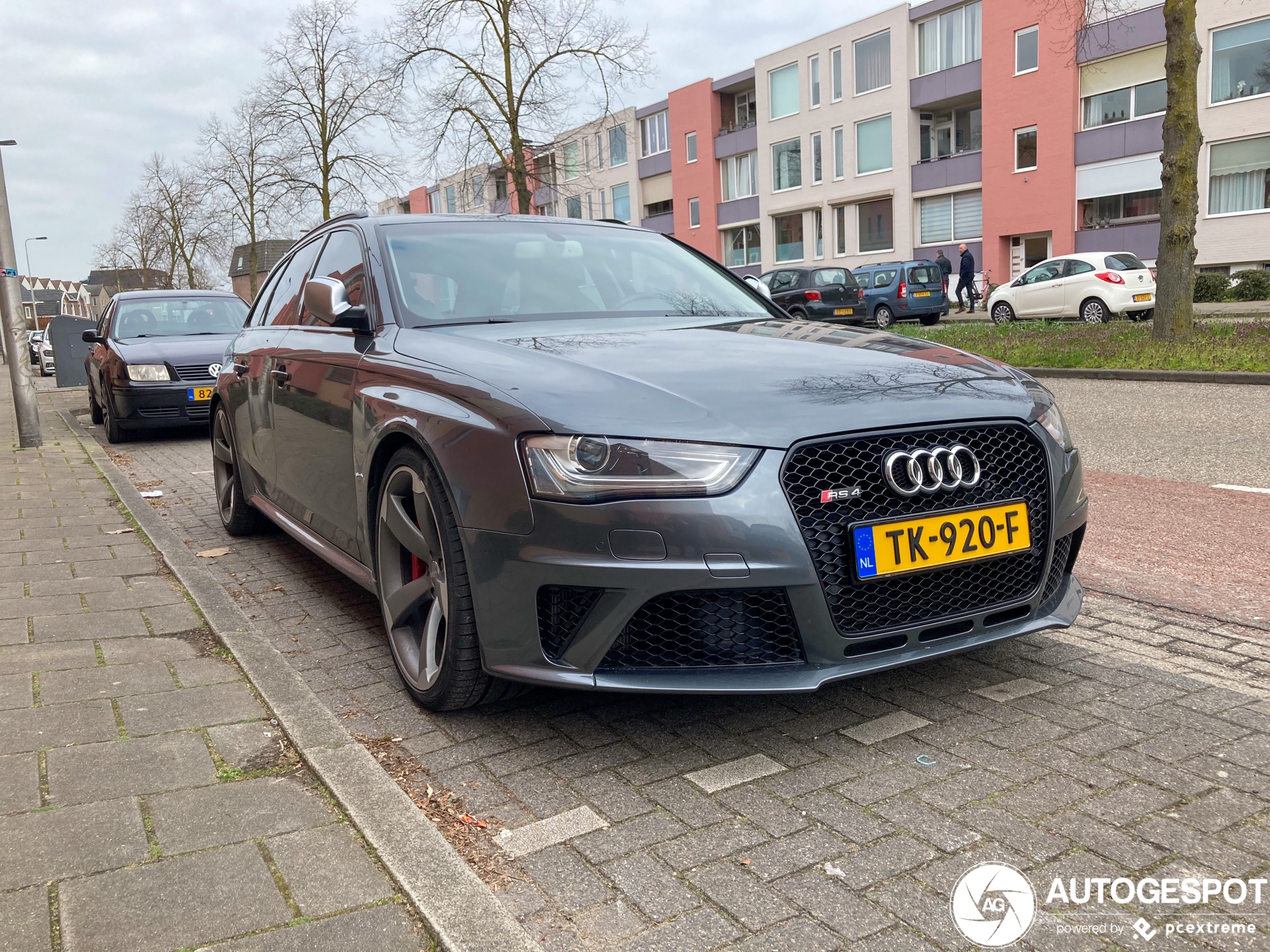 Audi RS4 Avant B8