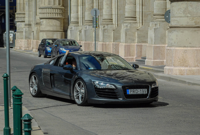 Audi R8