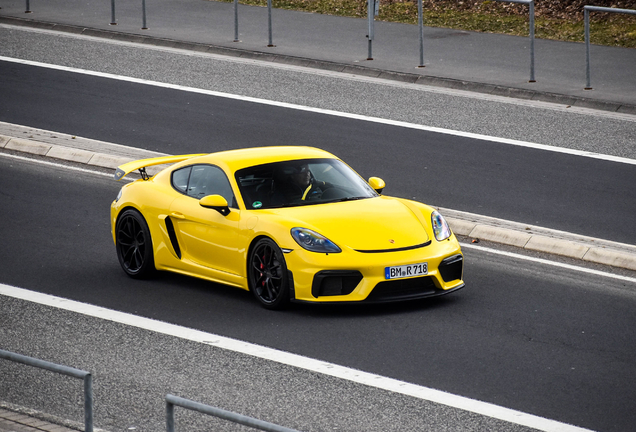 Porsche 718 Cayman GT4