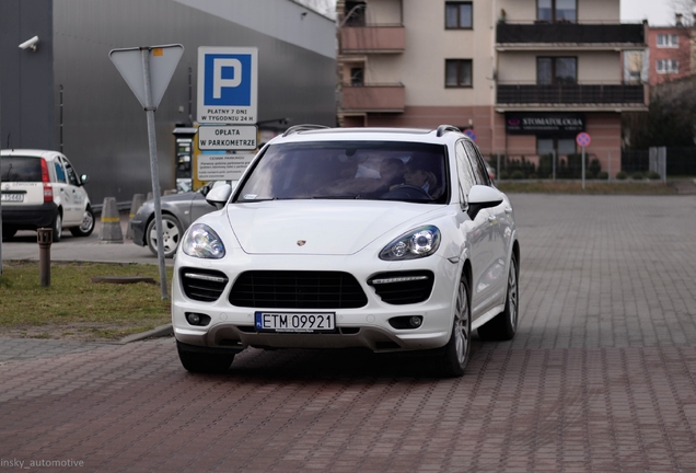 Porsche 958 Cayenne GTS