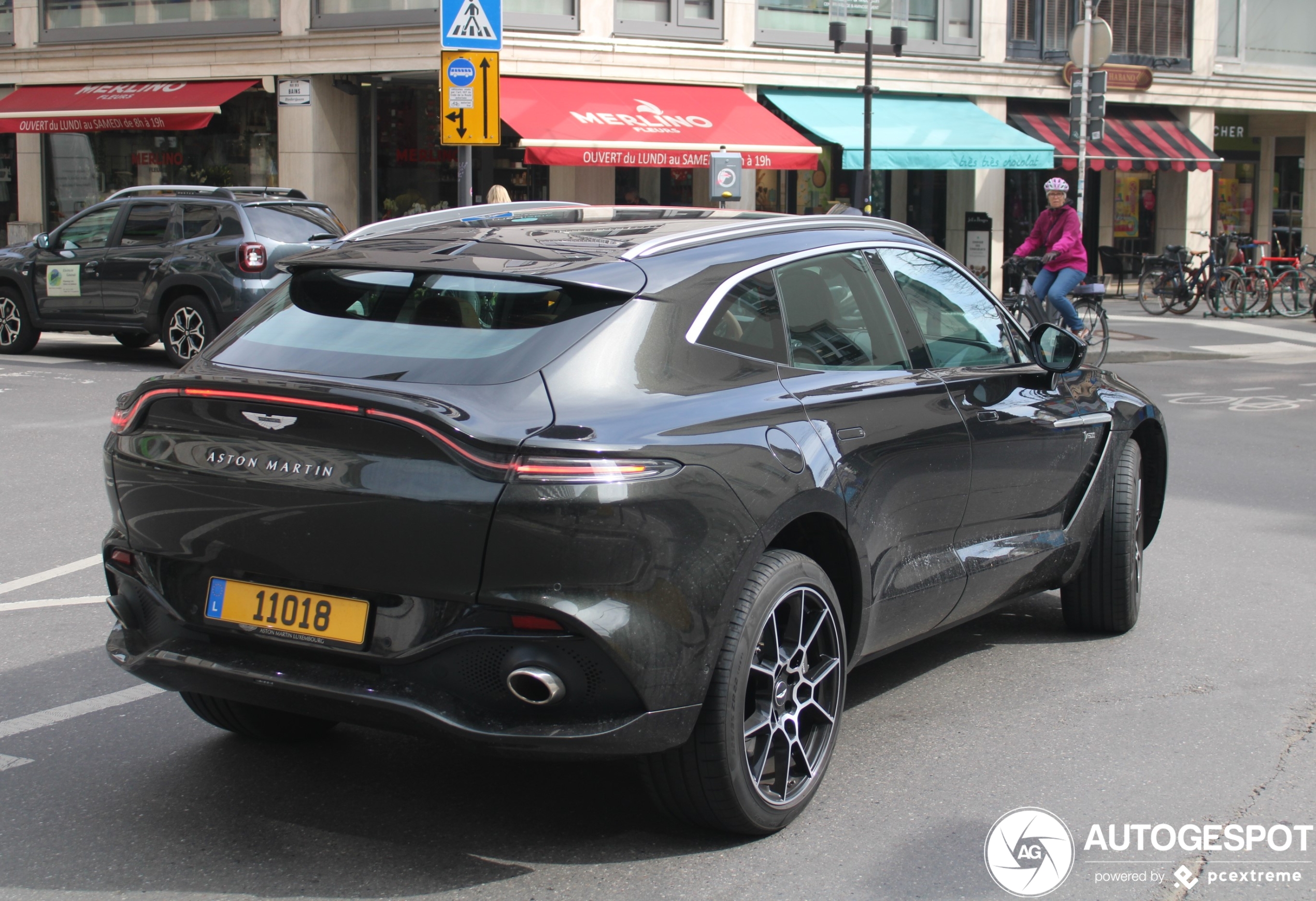 Aston Martin DBX