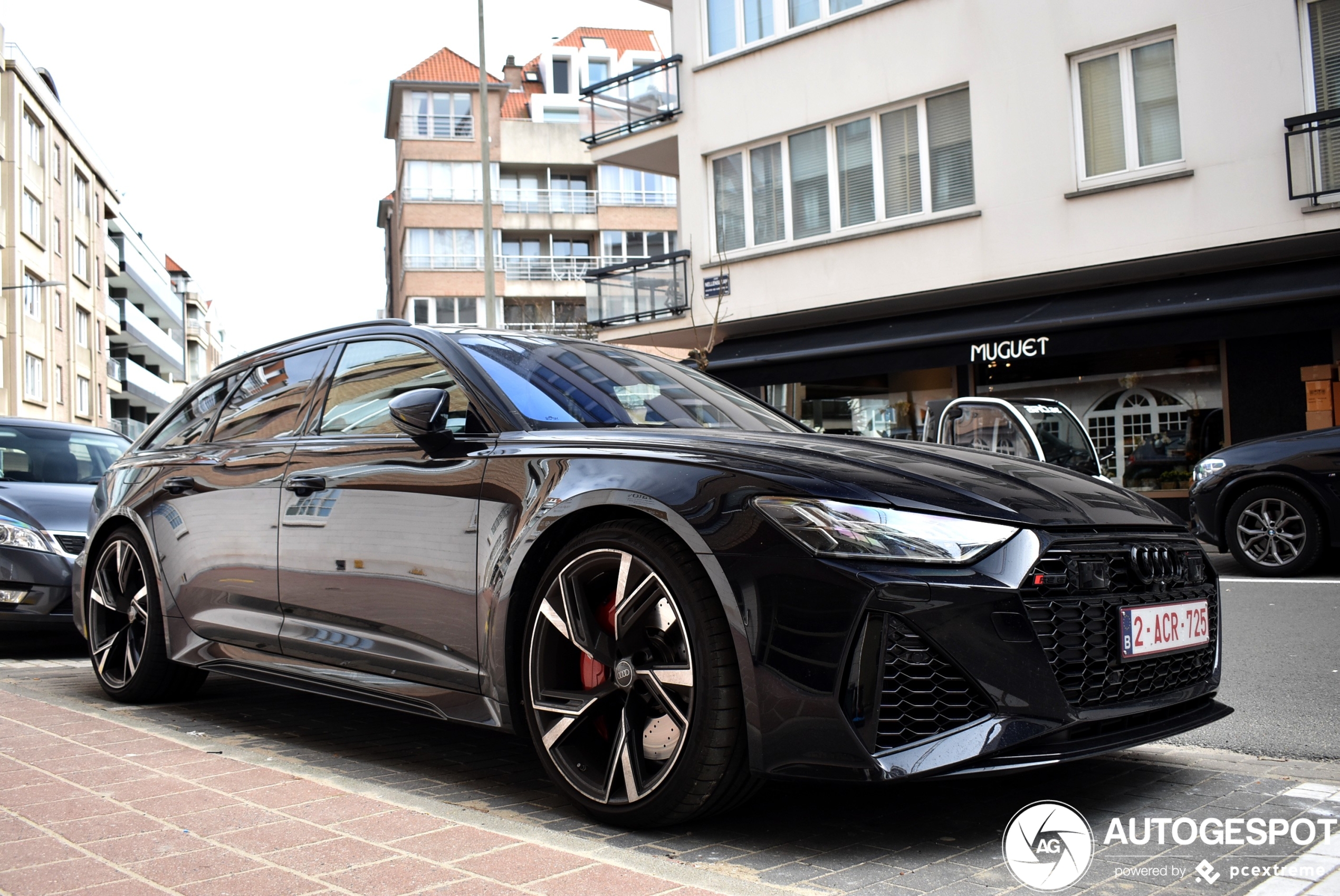 Audi RS6 Avant C8