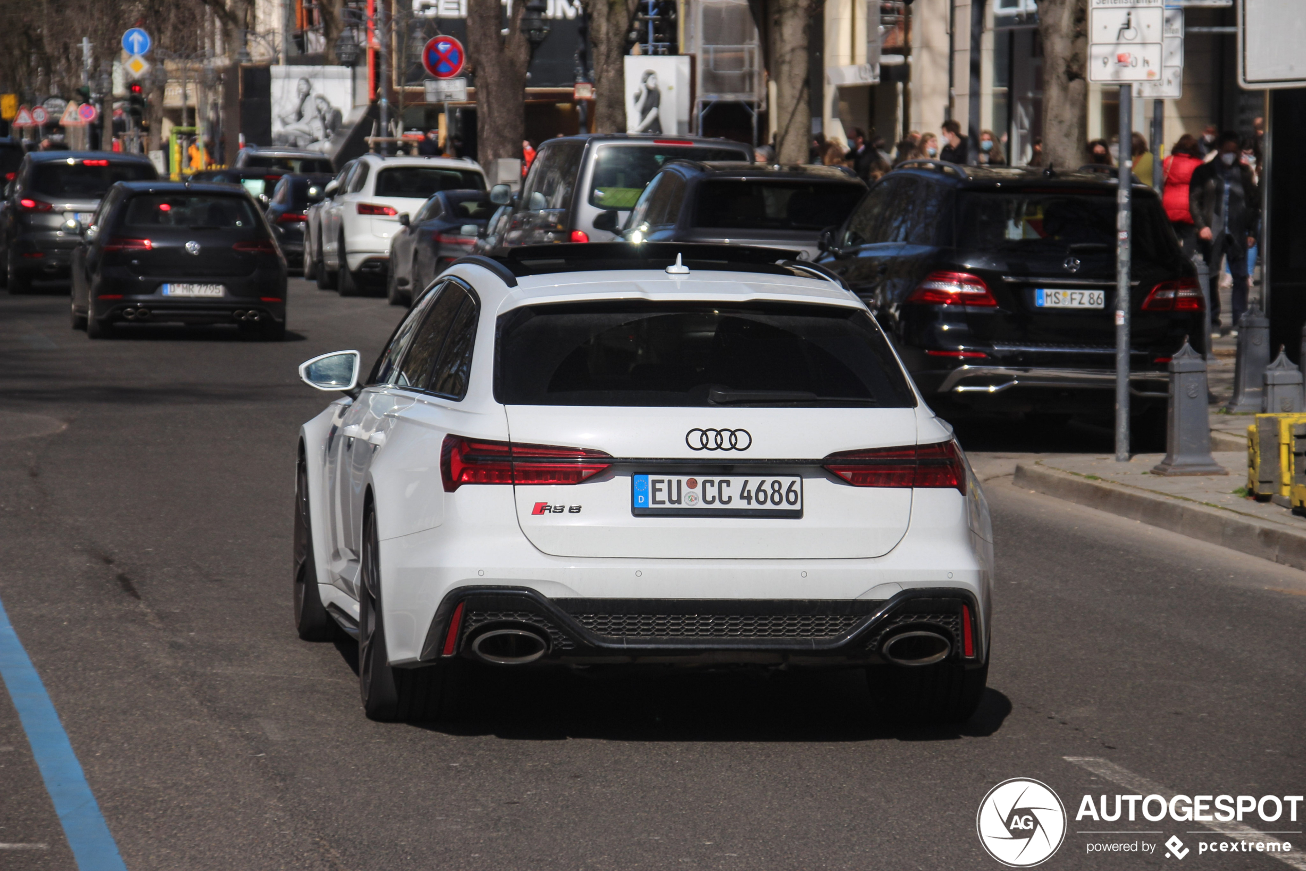 Audi RS6 Avant C8