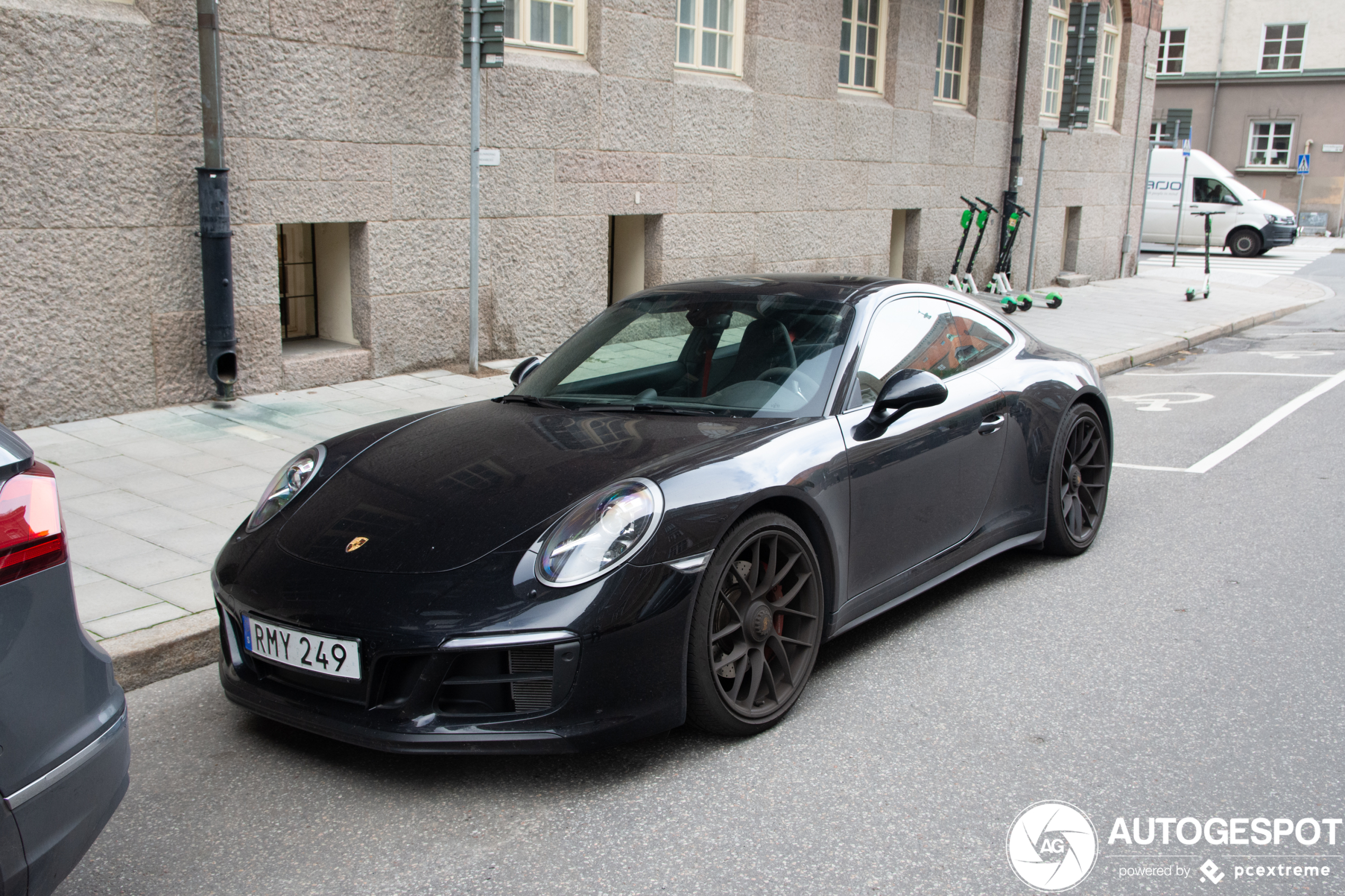 Porsche 991 Carrera 4 GTS MkII