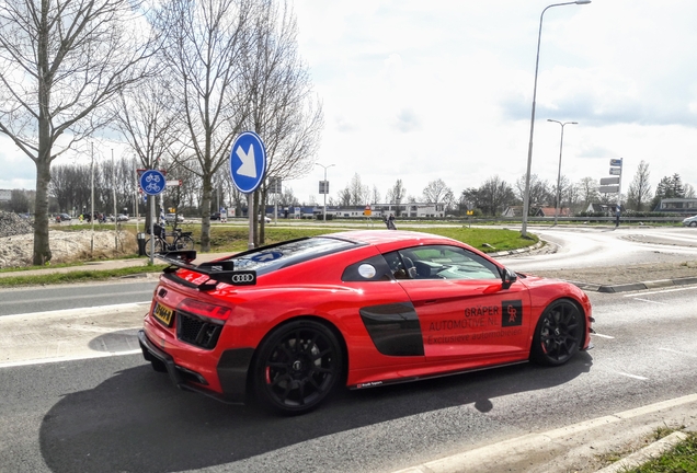 Audi R8 V10 Plus 2015