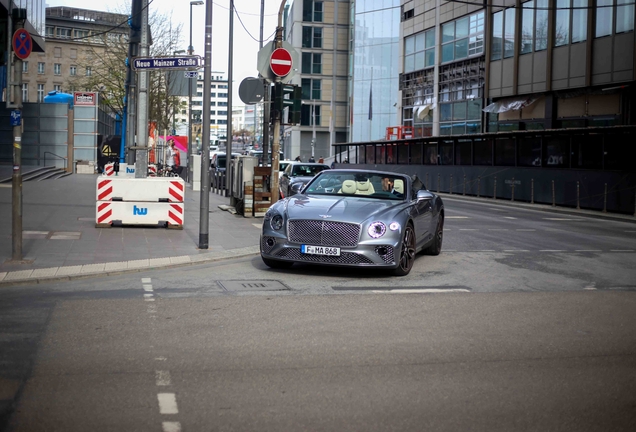 Bentley Continental GTC V8 2020