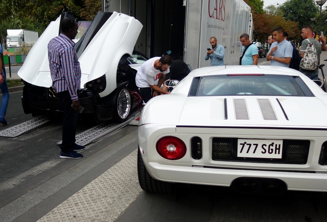 Ford GT