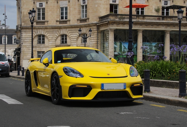 Porsche 718 Cayman GT4