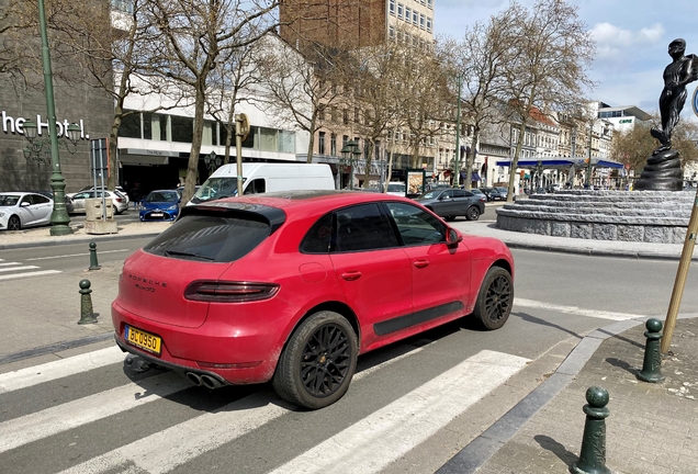 Porsche 95B Macan GTS