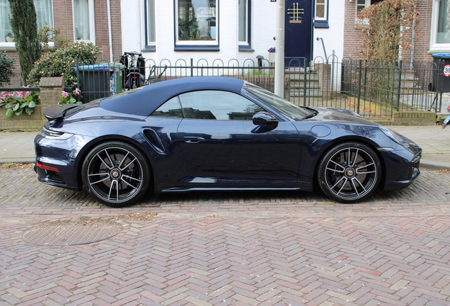 Porsche 992 Turbo S Cabriolet