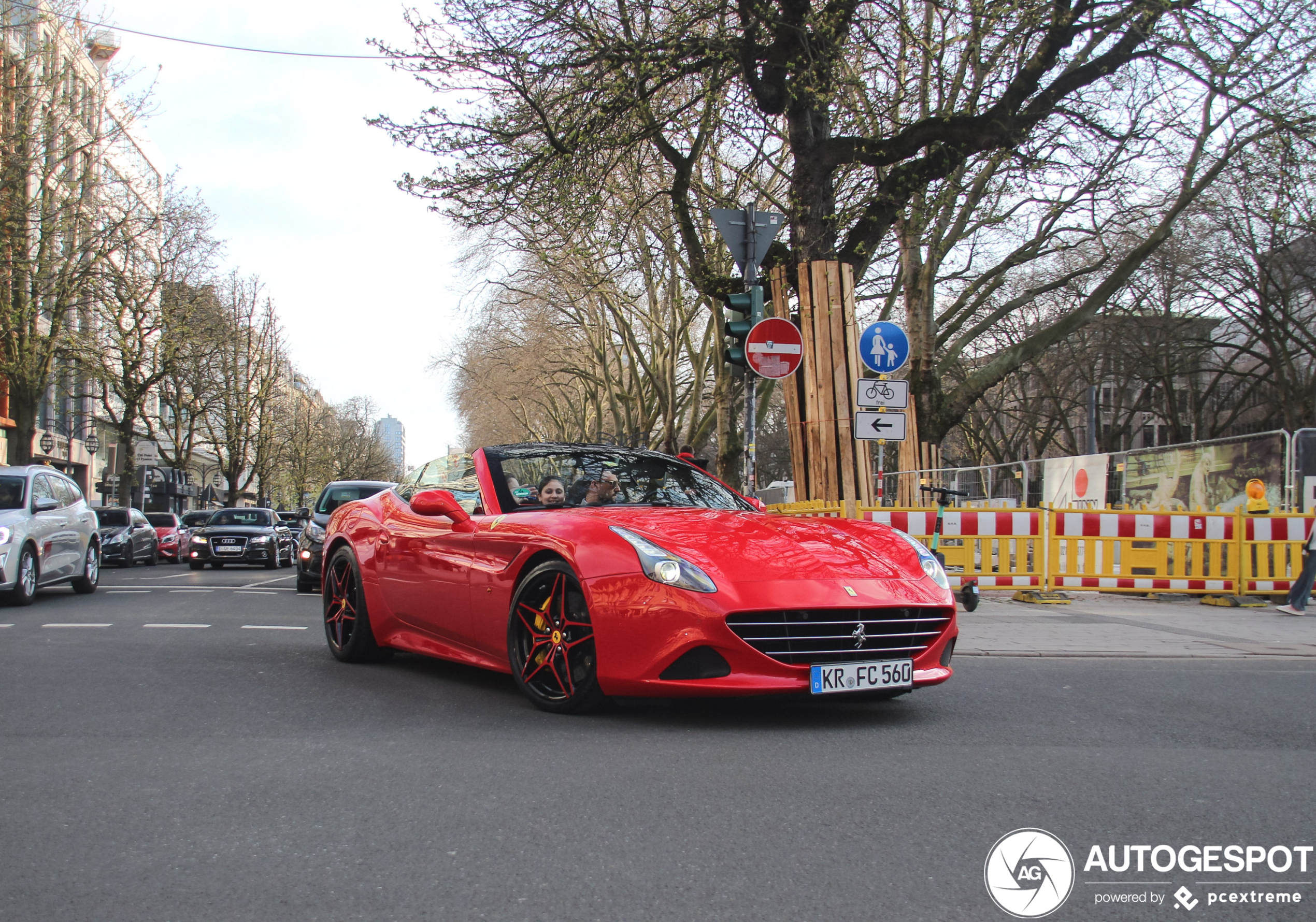 Ferrari California カタログ Ferrari California T - 05 June 2021 - Autogespot