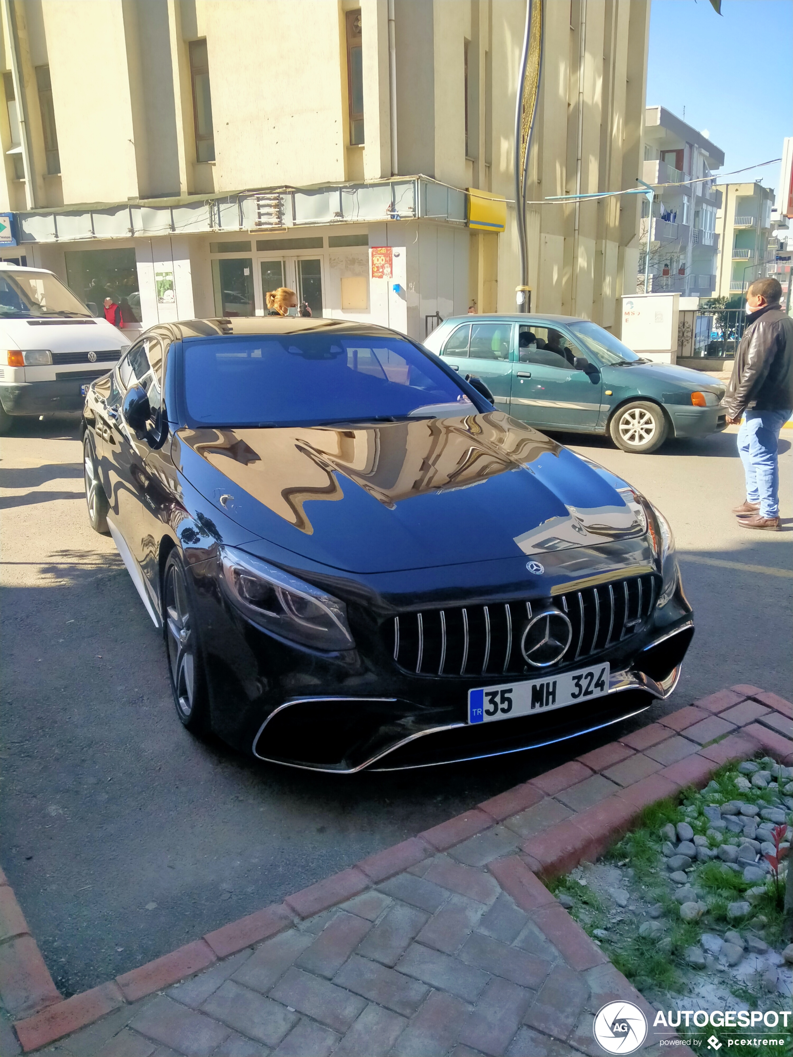 Mercedes-AMG S 63 Coupé C217