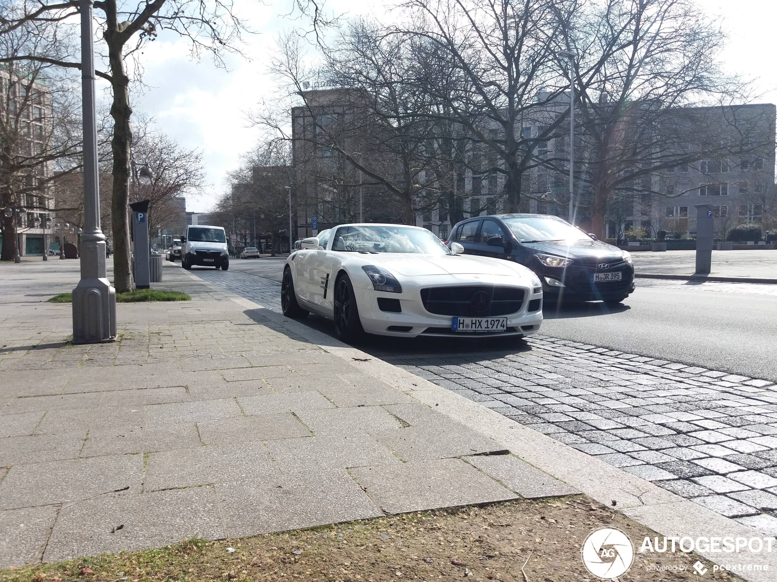 Mercedes-Benz SLS AMG Roadster