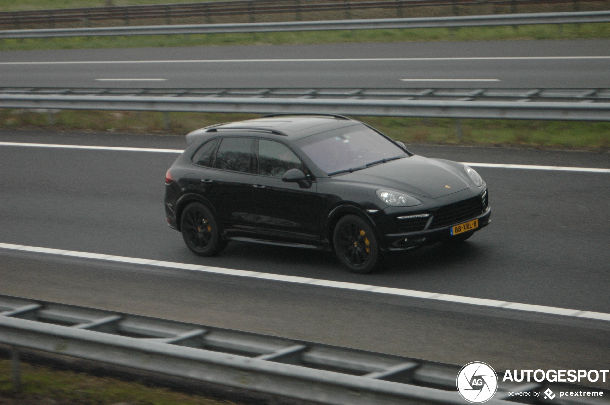 Porsche 958 Cayenne GTS