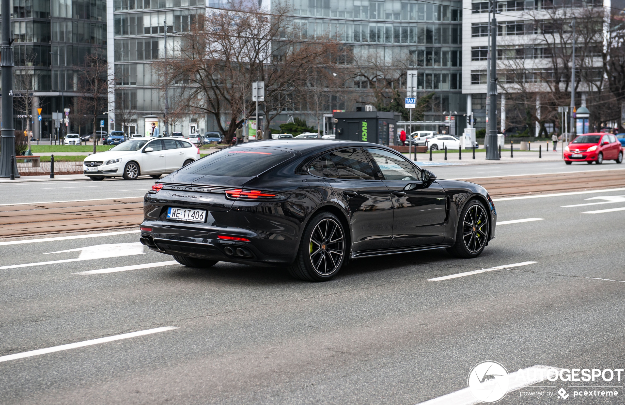 Porsche 971 Panamera Turbo S E-Hybrid