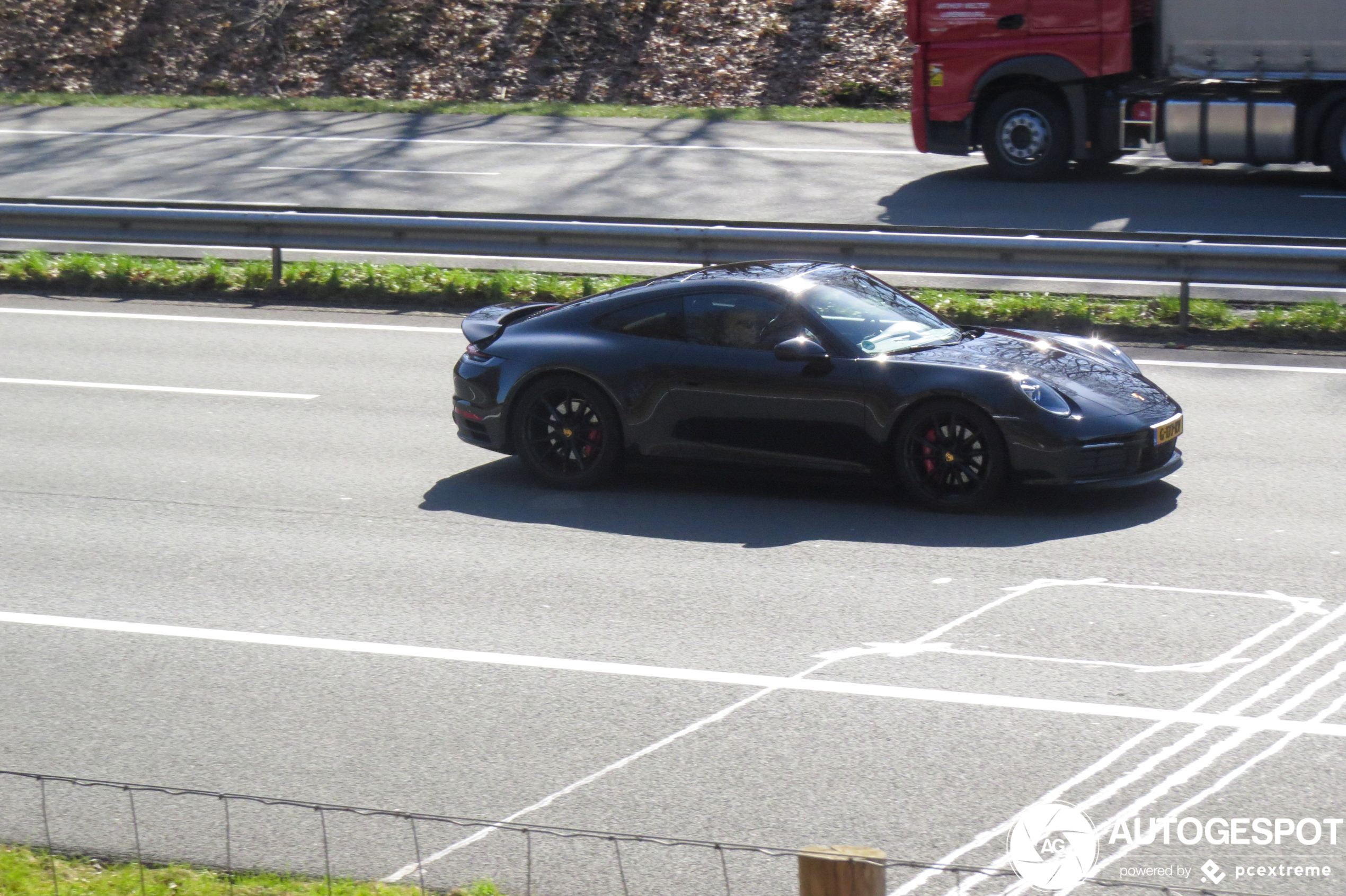 Porsche 992 Carrera S