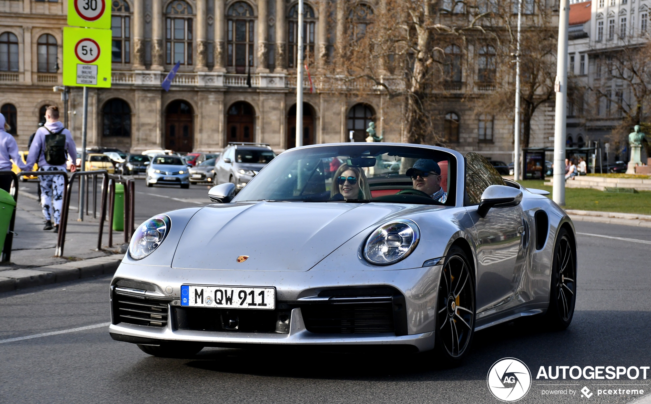 Porsche 992 Turbo S Cabriolet