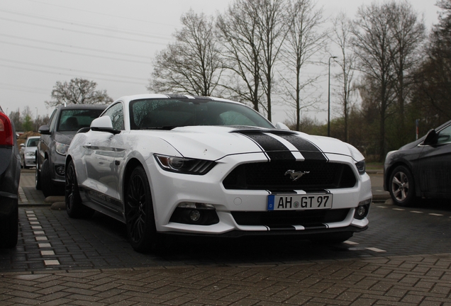 Ford Mustang GT 2015