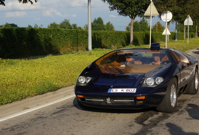 Isdera Imperator 108i